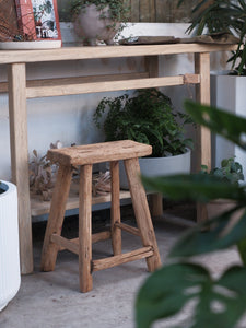 Stool Rectangle Elm [sz:28cm X 18cm X 50cm]