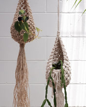 Load image into Gallery viewer, Macrame Pod
